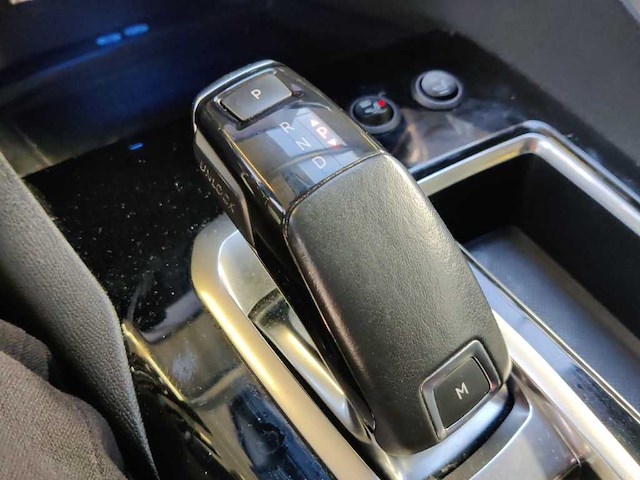 Peugeot - 2018 - 5008 - automaat - 1.2 pt bl. executive - personenauto - afbeelding 5 van  17
