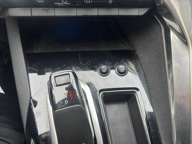 Peugeot - 2018 - 5008 - automaat - 1.2 pt bl. executive - personenauto - afbeelding 4 van  15