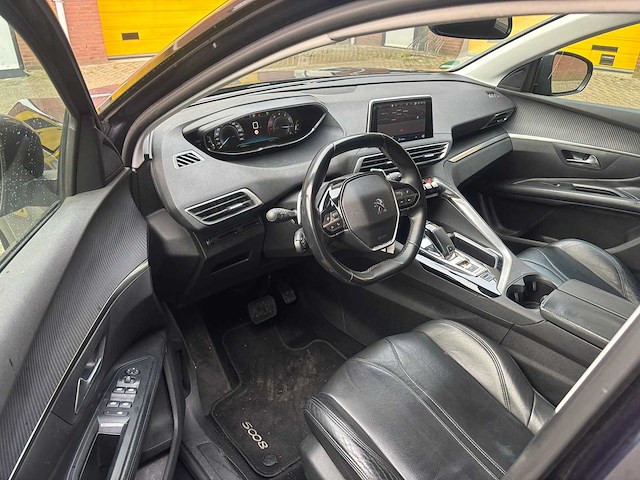 Peugeot - 2018 - 5008 - automaat - 1.2 pt bl. executive - personenauto - afbeelding 15 van  15