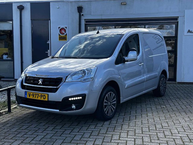 Peugeot - 2018 - partner - 120 1.6 bluehdi l1pp - personenauto - afbeelding 1 van  16