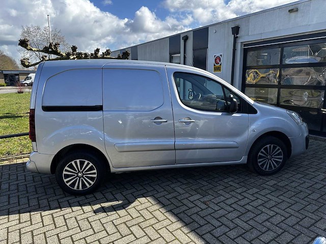Peugeot - 2018 - partner - 120 1.6 bluehdi l1pp - personenauto - afbeelding 10 van  16