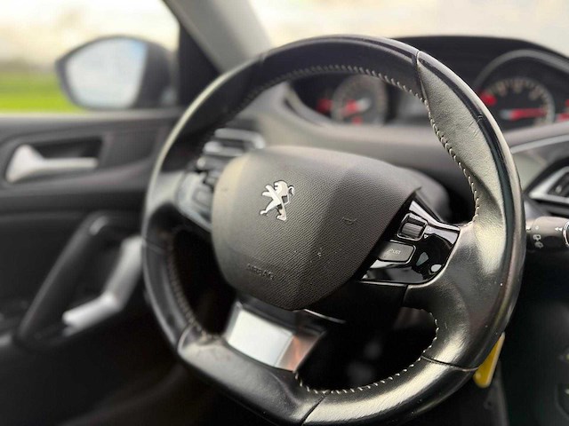 Peugeot - 2019 - 308 sw - 1.5 bluehdi bl. pr. - xn-340-l - afbeelding 2 van  15