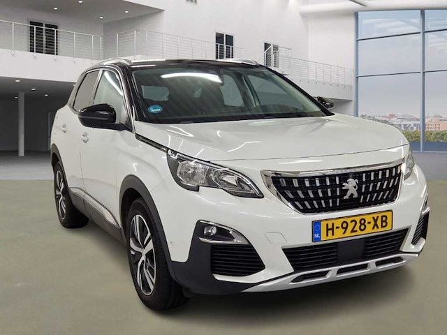 Peugeot - 2020 - 3008 - 1.2 pt crossway - personenauto - afbeelding 12 van  18