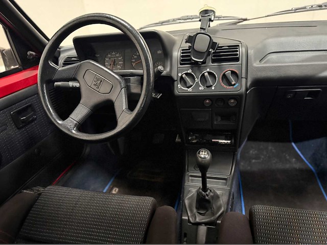 Peugeot - 205 - 1.4 - cabriolet - personenauto - 1995 - afbeelding 4 van  9