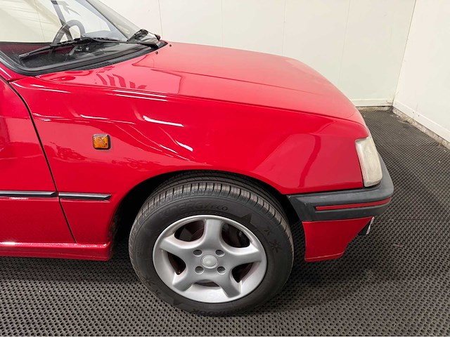 Peugeot - 205 - 1.4 - cabriolet - personenauto - 1995 - afbeelding 6 van  9