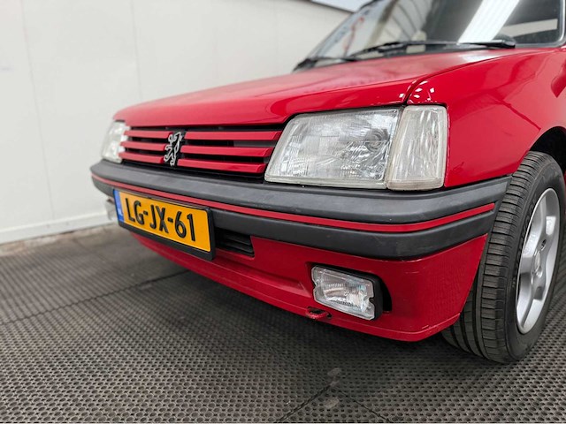 Peugeot - 205 - 1.4 - cabriolet - personenauto - 1995 - afbeelding 3 van  11