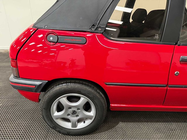 Peugeot - 205 - 1.4 - cabriolet - personenauto - 1995 - afbeelding 20 van  42