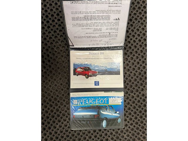 Peugeot - 205 - 1.4 - cabriolet - personenauto - 1995 - afbeelding 28 van  42