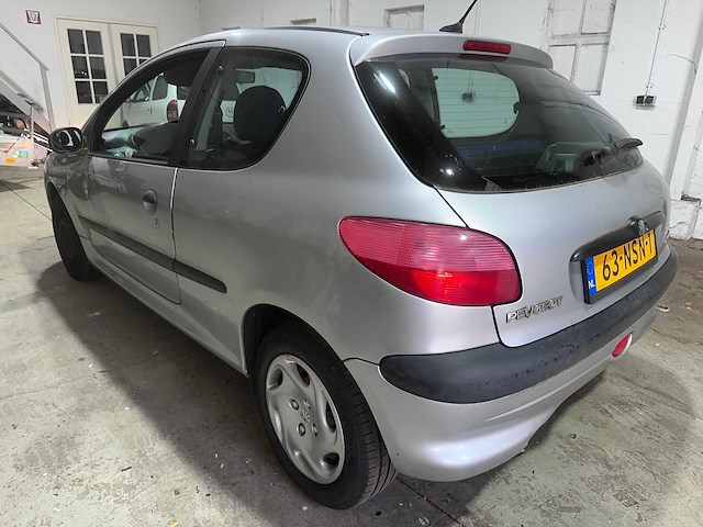 Peugeot - 206 - 1.1 xr - 63-nsn-1- 2001 - afbeelding 6 van  13