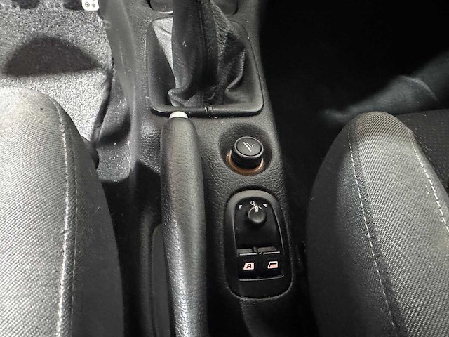 Peugeot - 206 - 1.4-16v air-line 3 - 83-sh-bp - afbeelding 8 van  19