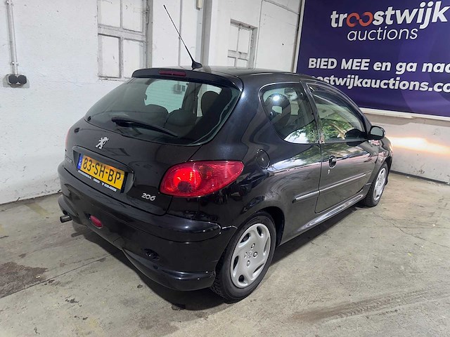 Peugeot - 206 - 1.4-16v air-line 3 - 83-sh-bp - afbeelding 15 van  19
