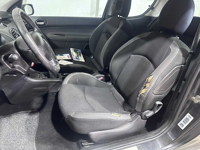 Peugeot - 206 - 1.4-16v air-line 3 - 83-sh-bp - afbeelding 9 van  19