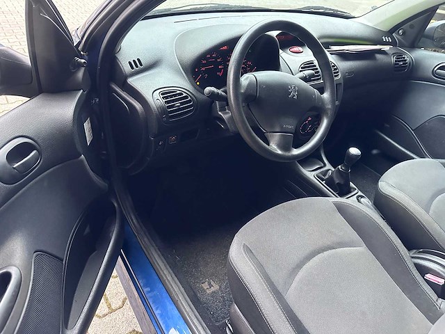 Peugeot - 206 - 1.4 one-line - 53-tt-bg - afbeelding 9 van  9