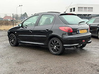 Peugeot - 206 - 1.4 xt - car - 2003 |17-lv-lz|iaw - afbeelding 11 van  13
