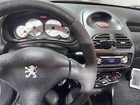 Peugeot - 206 cc - 1.6-16v - 55-hg-pl - afbeelding 2 van  16