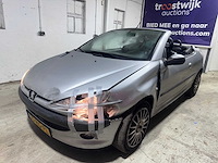 Peugeot - 206 cc - 1.6-16v - 55-hg-pl - afbeelding 1 van  16