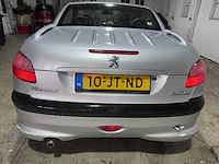 Peugeot - 206 cc - 1.6-16v automaat- 10-jt-nd- 2002 - afbeelding 11 van  17