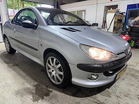 Peugeot - 206 cc - 1.6-16v automaat- 10-jt-nd- 2002 - afbeelding 13 van  17