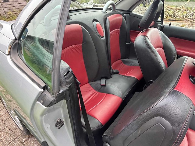 Peugeot - 206 cc - 1.6-16v premium - car - 2003 - afbeelding 17 van  24