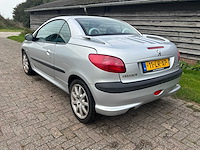 Peugeot - 206 cc - 1.6-16v premium - car - 2003 - afbeelding 9 van  24