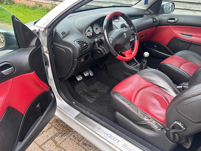 Peugeot - 206 cc - 1.6-16v premium - car - 2003 - afbeelding 21 van  24