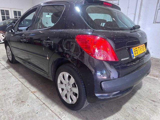 Peugeot - 207 - 1.4-16v x-line - 85-tv-dp- 2007 - afbeelding 12 van  19
