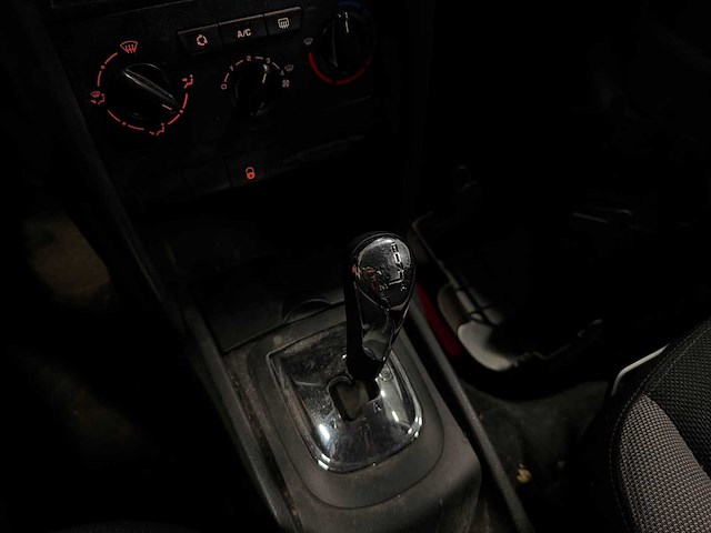 Peugeot - 207 - 1.4-16v x-line 71-glt-9 2008 iaw - afbeelding 24 van  27