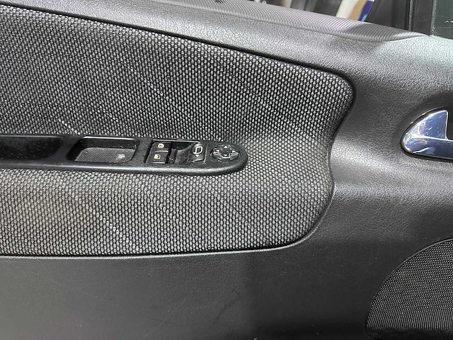 Peugeot - 207 - 1.4-16v xs - 87-tb-ff- 2006 - afbeelding 2 van  13