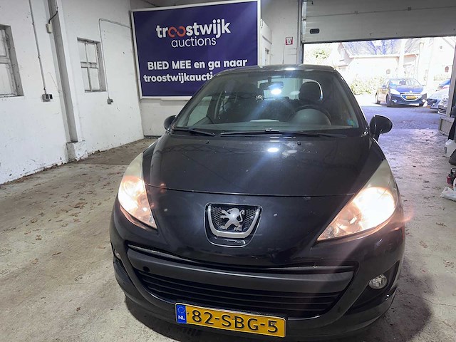 Peugeot - 207 - 1.4 vti access - 82-sbg-5- 2011 - afbeelding 13 van  14