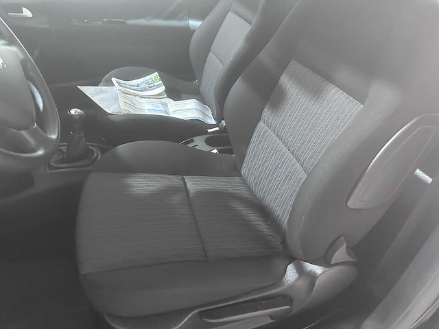 Peugeot - 207 - 1.4 xr - 73-nvt-1- 2010 - afbeelding 5 van  16