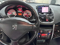 Peugeot - 207 - 1.6-16v t féline - 28-lbb-7 - afbeelding 2 van  24