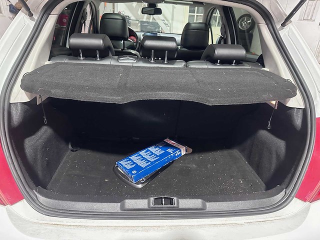 Peugeot - 207 - 1.6-16v t féline - 28-lbb-7 - afbeelding 10 van  24