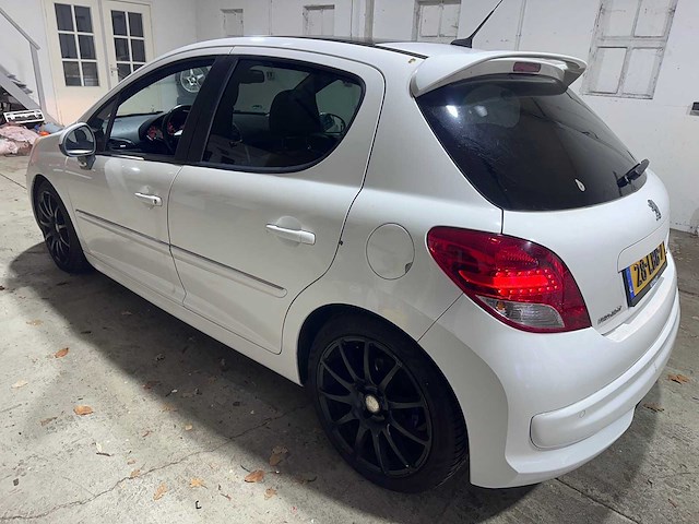 Peugeot - 207 - 1.6-16v t féline - 28-lbb-7 - afbeelding 18 van  24