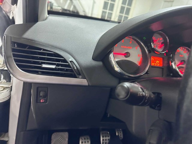 Peugeot - 207 - 1.6-16v t féline - 28-lbb-7 - afbeelding 5 van  24