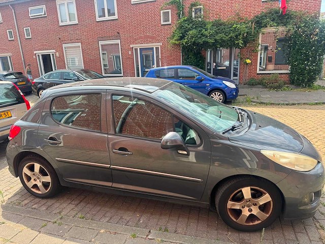 Peugeot - 207 - 1.6 vti allure 04-rbt-5 2011 iaw - afbeelding 10 van  18