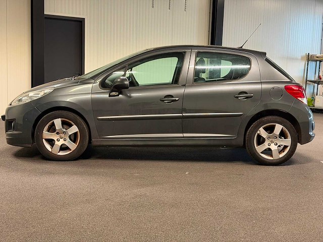 Peugeot - 207 - 1.6 vti allure 04-rbt-5 2011 iaw - afbeelding 12 van  19