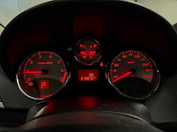 Peugeot - 207 - 1.6 vti allure 04-rbt-5 2011 iaw - afbeelding 19 van  19
