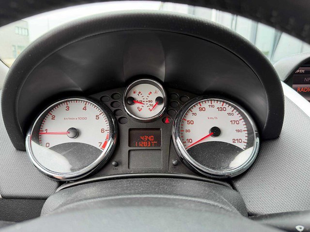 Peugeot - 207 - 1.6 vti première - personenauto - 2010 - afbeelding 15 van  25
