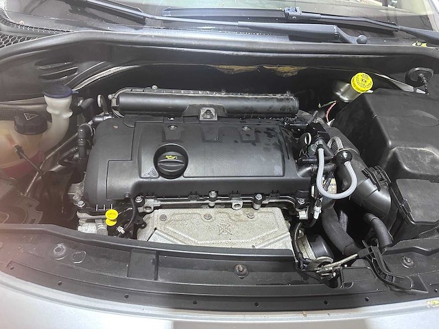 Peugeot - 207 - 1.6 vti xs automaat- 29-zl-tf- 2008 - afbeelding 9 van  18