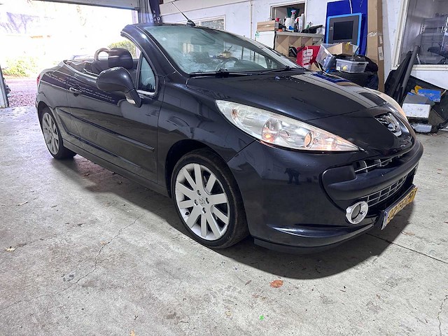 Peugeot - 207 cc - 1.6 vti - car - afbeelding 16 van  18