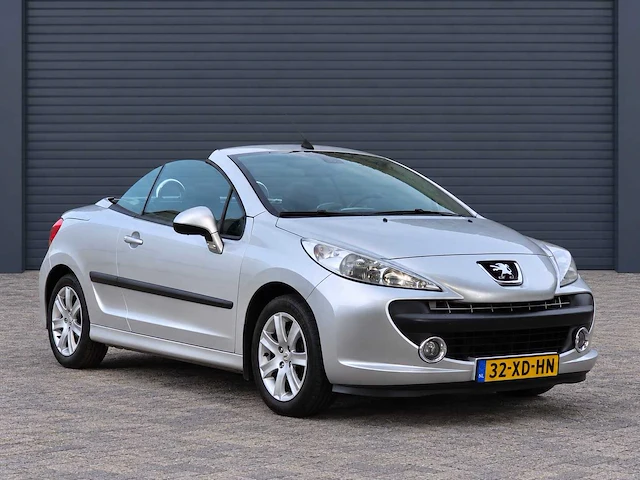 Peugeot - 207 cc - 1.6 vti première - 2007 - 32-xd-hn - personenauto - afbeelding 16 van  19