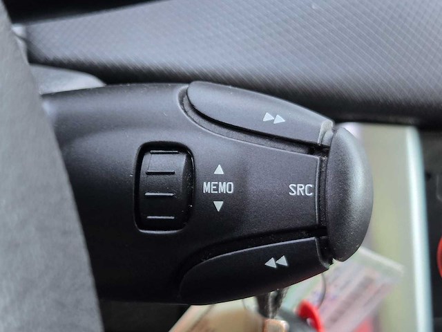 Peugeot - 207 cc - 2012 - cabrio - 1.6 vti griffe - 44-tpg-6 - personenauto - afbeelding 6 van  25