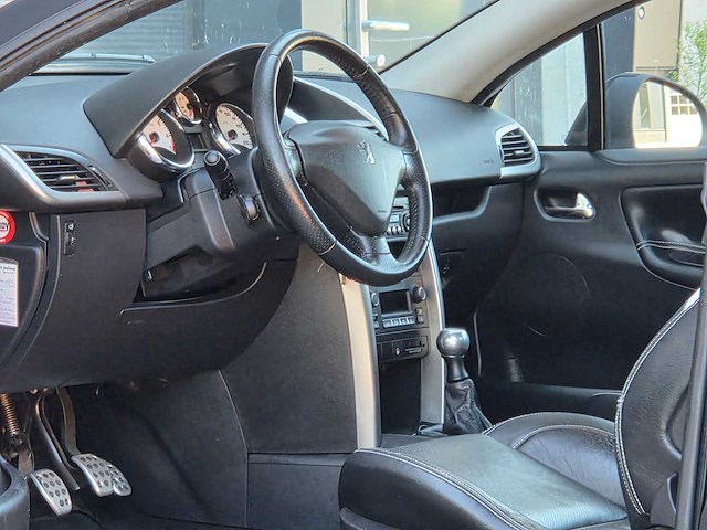 Peugeot - 207 cc - 2012 - cabrio - 1.6 vti griffe - 44-tpg-6 - personenauto - afbeelding 16 van  25