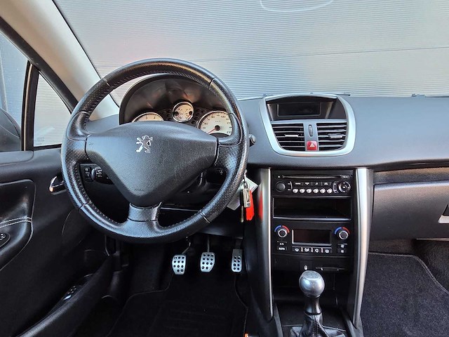 Peugeot - 207 cc - 2012 - cabrio - 1.6 vti griffe - 44-tpg-6 - personenauto - afbeelding 15 van  22