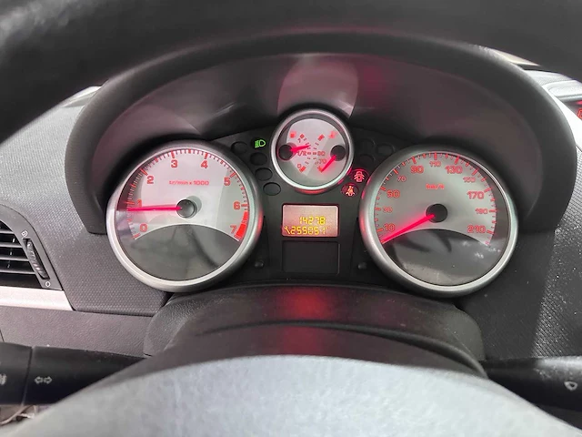 Peugeot - 207 sw - 1.4 vti xs - 81-njt-9- 2009 - afbeelding 18 van  18