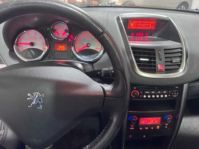 Peugeot - 207 sw - 1.6 vti allure - pt-843-t- 2011 - afbeelding 14 van  15