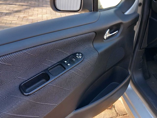 Peugeot - 207 sw - 1.6 vti xs première - personenauto - afbeelding 13 van  17