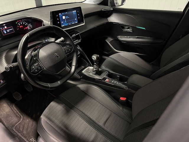 Peugeot - 208 - 1.2 pt 100 active hgf-68-z 2021 - afbeelding 14 van  30