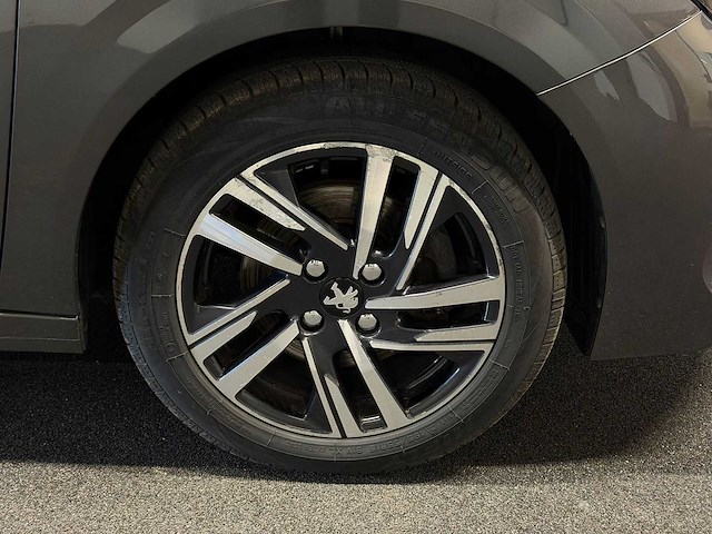 Peugeot - 208 - 1.2 pt 100 active hgf-68-z 2021 - afbeelding 22 van  30