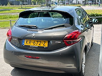 Peugeot - 208 - 1.2 puret. blue lion - car - 2016 - afbeelding 17 van  21
